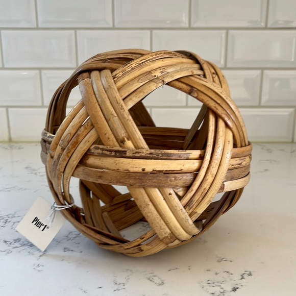 Pier 1 Split Rattan Decorative Spheres - Picture 10 of 12